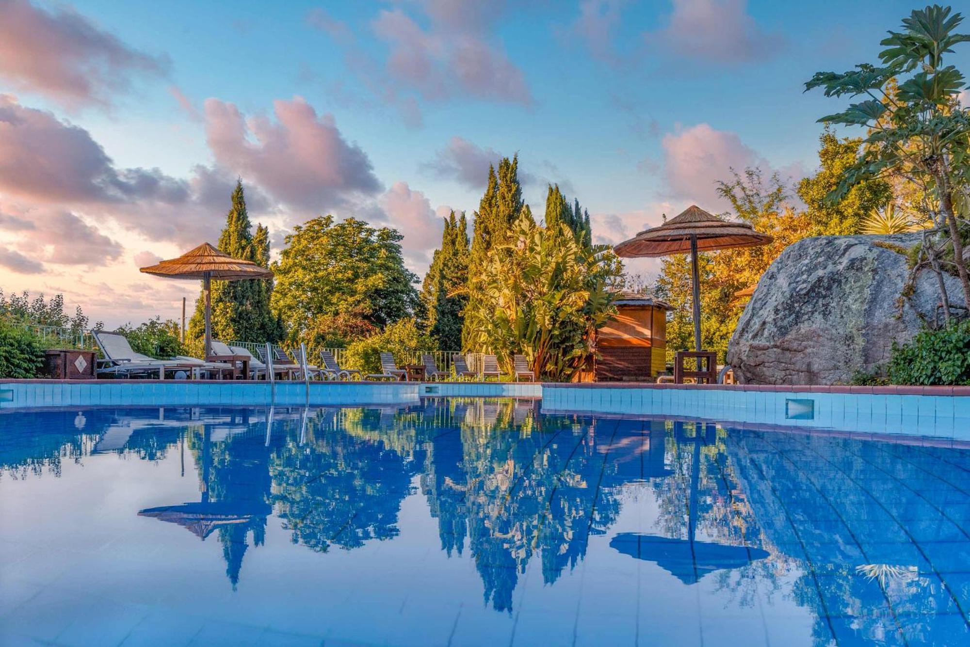 Hotel Cernia Isola Botanica Сант'Андреа Екстер'єр фото