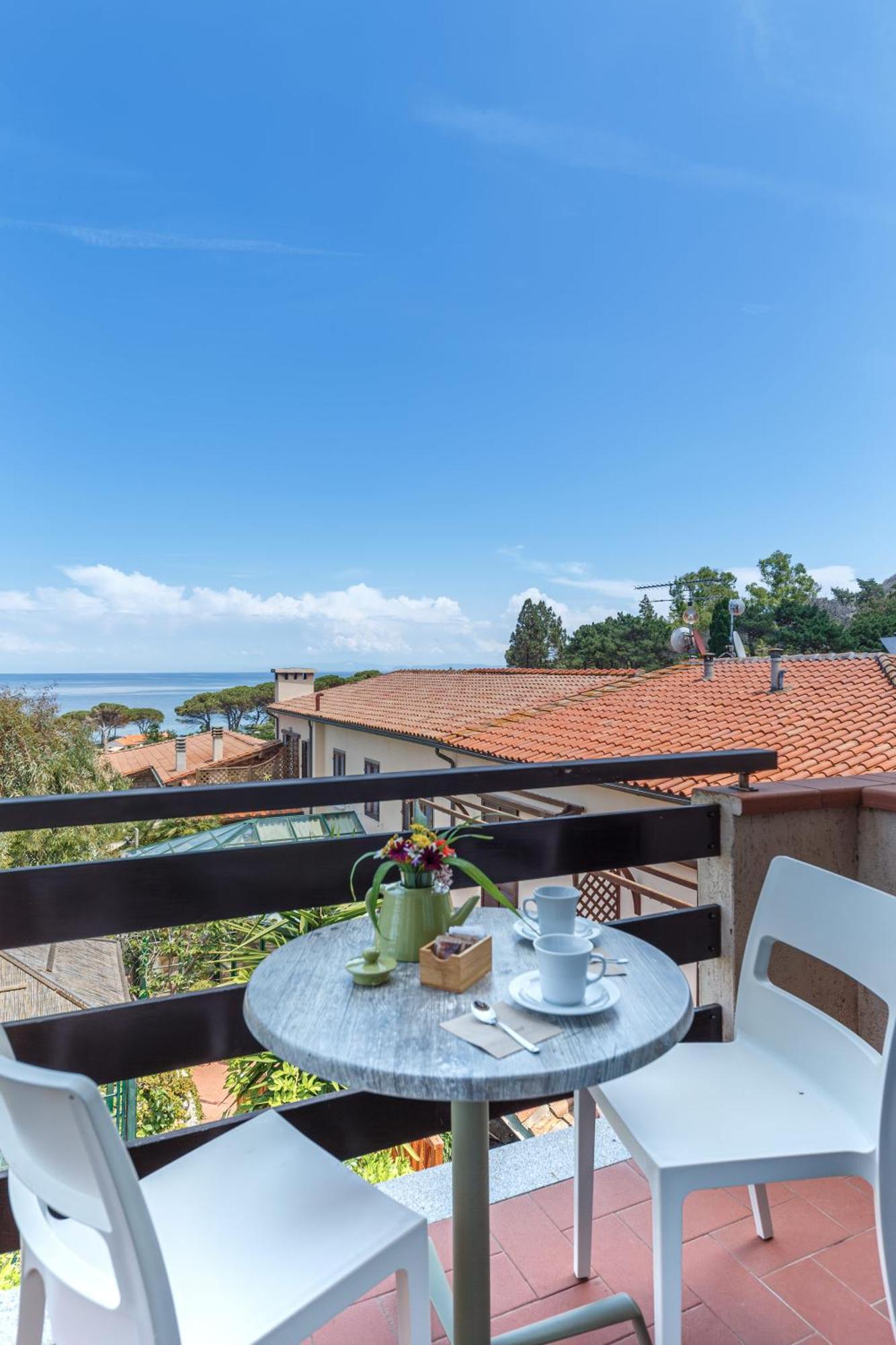 Hotel Cernia Isola Botanica Сант'Андреа Екстер'єр фото