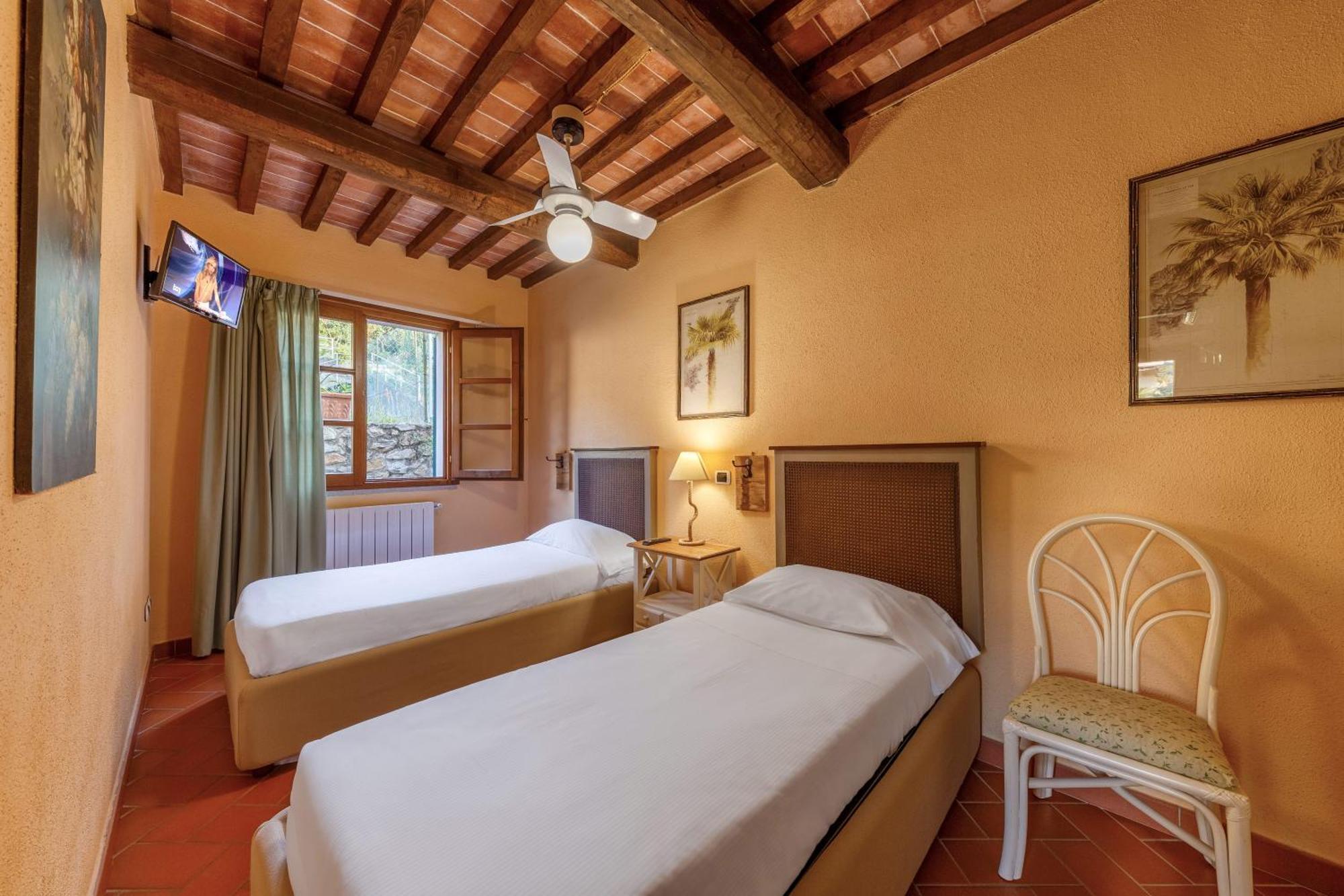 Hotel Cernia Isola Botanica Сант'Андреа Екстер'єр фото